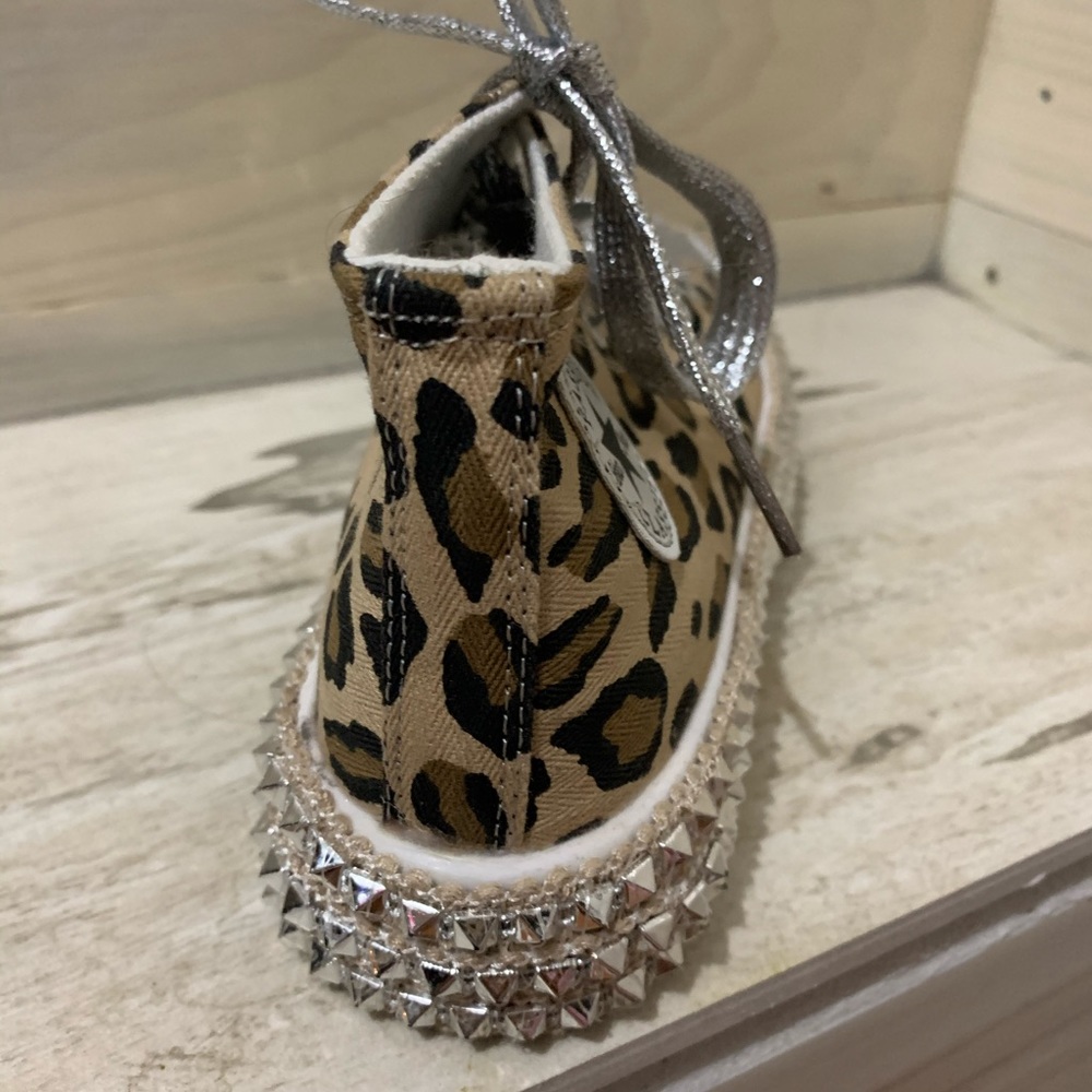 Womens or Kids Sneakers